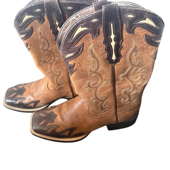 Ariat Other - Ariat Brown‎ Leather Square Toe Western Cowboy Boots Flame Overlay Stitching